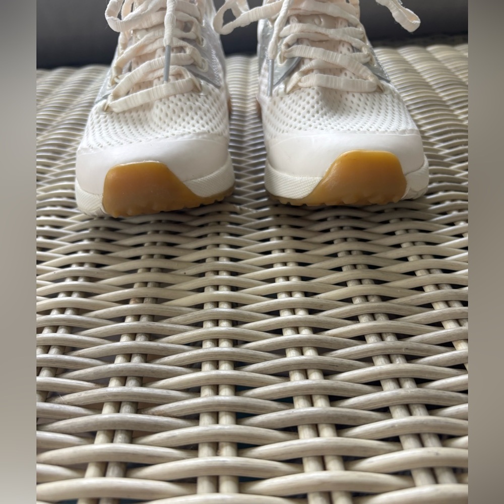 Olukai Wailuku Athletic Sneakers 7 athleisure running outdoors hiking travel - Picture 4 of 11
